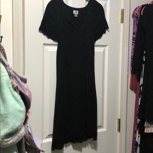 Linen old navy dress with eyelet detail